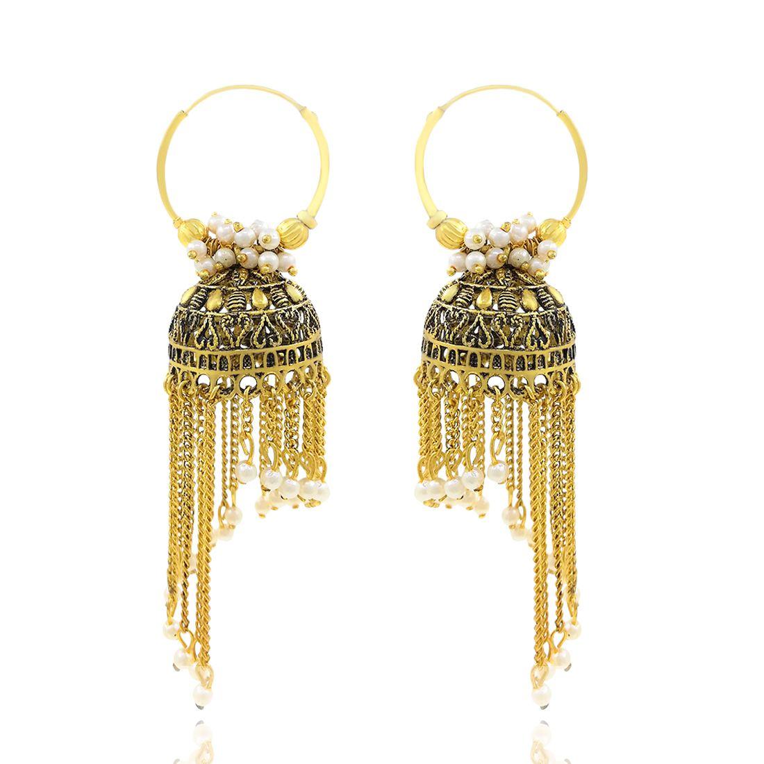 Exquisite  Pearls Earring